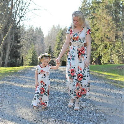 Robe Fleurie Petite Fille et Maman