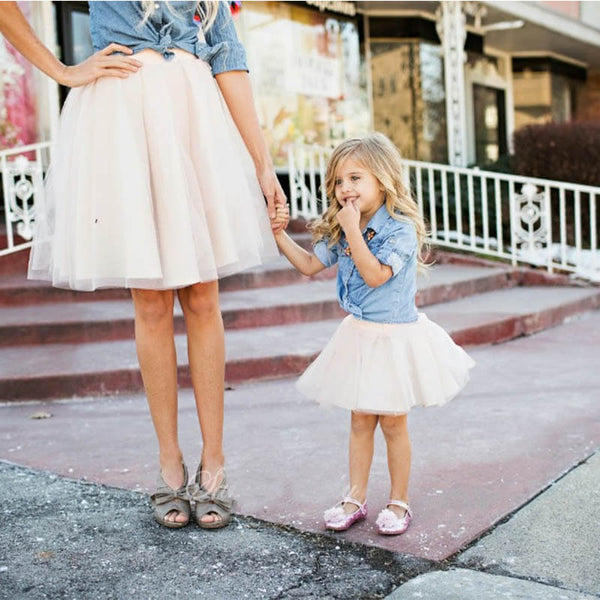 Jupe Tulle Assorti Mere Fille - Chemisier Jeans