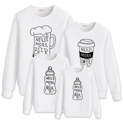 Pull Famille I Need More Coffee Blanc