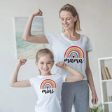 T Shirt Rainbow Mama Mini pour Mere Fille