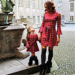 Robe a carreaux manches longues sales