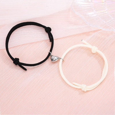 Bracelet Magnétique Coeur Noir Blanc