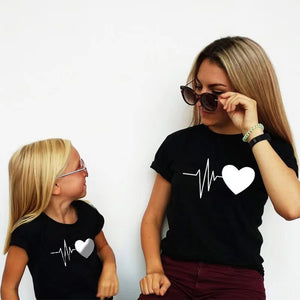 Tee Shirt Mere Fille Mon Petit Coeur Qui Bat